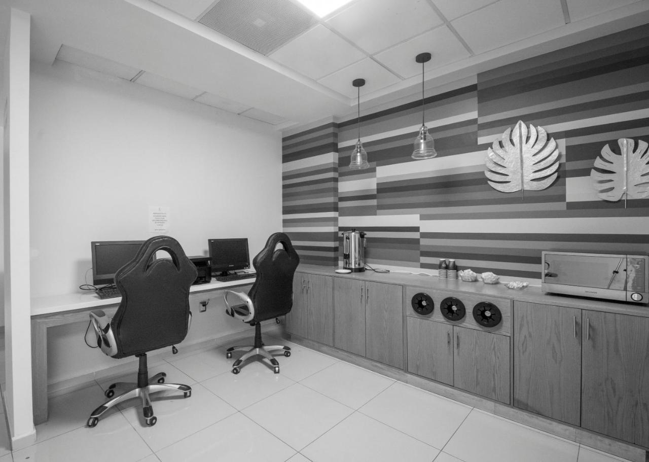 Concept Hotel Zamora de Hidalgo Zewnętrze zdjęcie